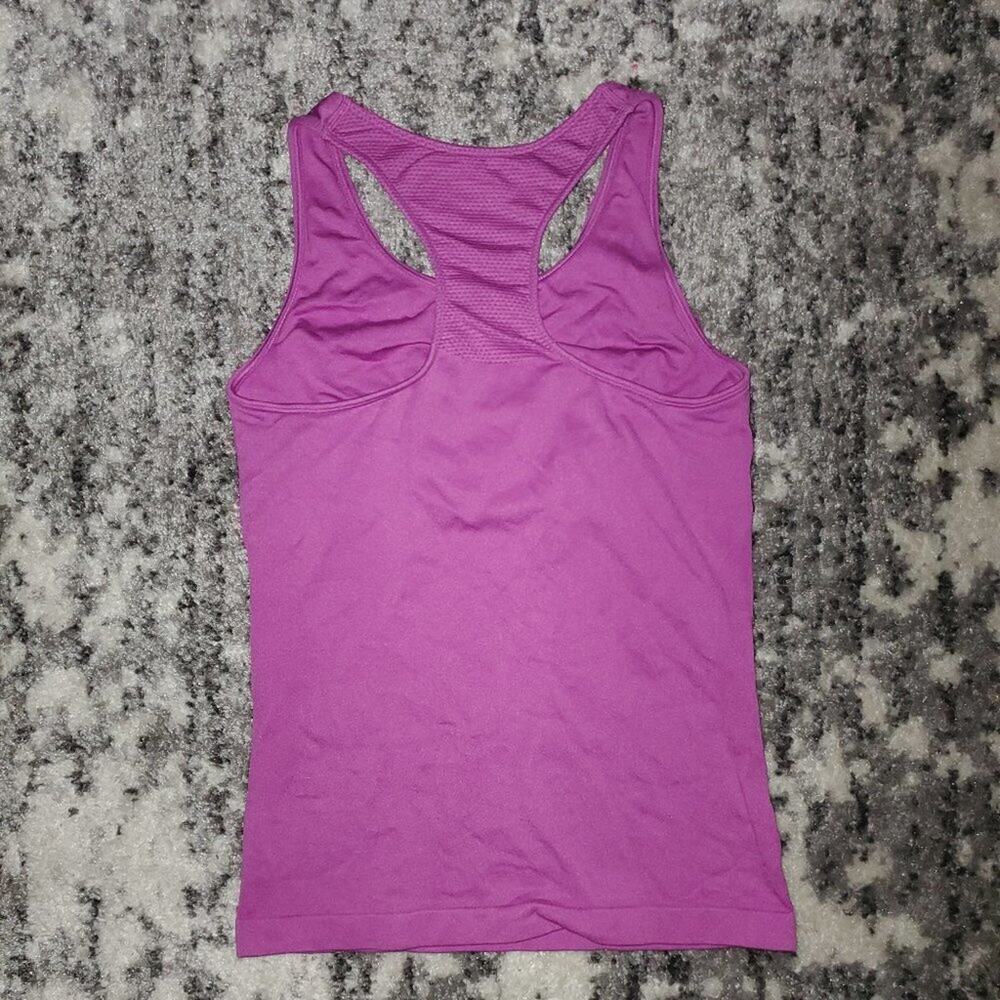 Avia Sz M || Fitness Top || EUC